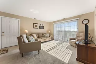 2343 99th St, Highland, IN 46322 - Photo 2