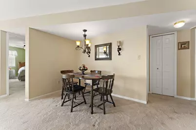 2343 99th Street #2a, Highland, IN 46322 - Photo 4