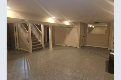 1241 W 56th Avenue, Merrillville, IN 46410 - Photo 12