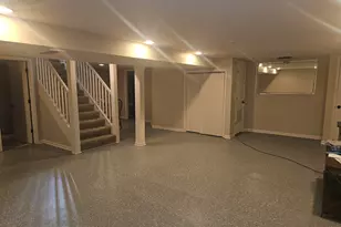 1241 W 56th Ave, Merrillville, IN 46410 - Photo 12