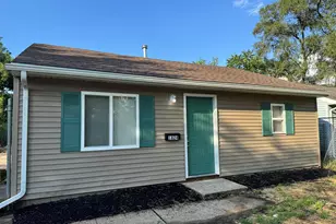 1824 Central Dr, Gary, IN 46407 - Photo 2