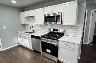 1824 Central Dr, Gary, IN 46407 - Photo 6