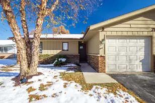 210 Clinton St, Lowell, IN 46356 - Photo 1