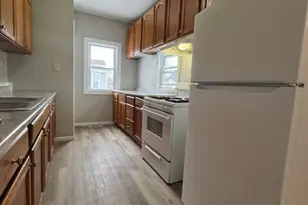 2715 164th Pl, Hammond, IN 46323 - Photo 2