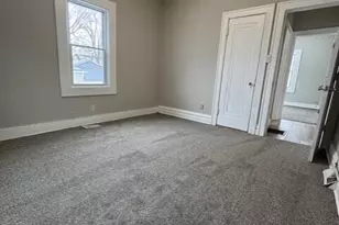 2715 164th Pl, Hammond, IN 46323 - Photo 4