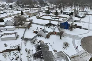 713 N Robin Ct, Griffith, IN 46319 - Photo 34