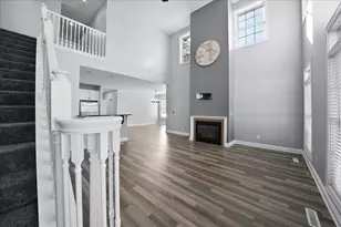 5951 S Dune Harbor Dr, Portage, IN 46368 - Photo 6