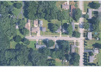 1000 69th Place, Schererville, IN 46375 - Photo 4