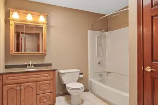 615 Mississinewa St, Chesterton, IN 46304 - Photo 24