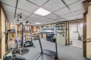 8796 Madison Ave, Munster, IN 46321 - Photo 30