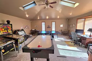 8796 Madison Ave, Munster, IN 46321 - Photo 24