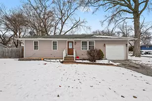 6810 Van Buren St, Merrillville, IN 46410 - Photo 8