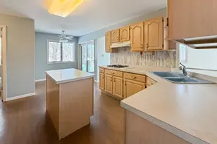 1128 Country Club Dr, Crown Point, IN 46307 - Photo 8