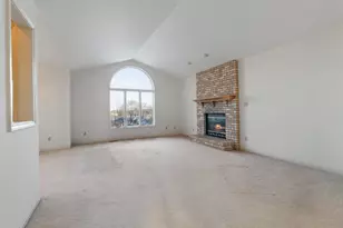 1128 Country Club Dr, Crown Point, IN 46307 - Photo 10