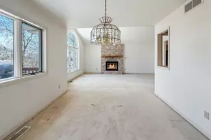 1128 Country Club Dr, Crown Point, IN 46307 - Photo 6