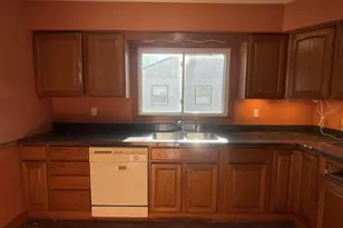 332 Maple St, Crown Point, IN 46307 - Photo 10