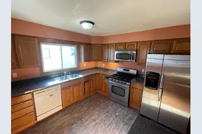 332 Maple Street, Crown Point, IN 46307 - Photo 8