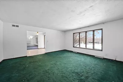 285 N 600 W, Valparaiso, IN 46385 - Photo 8