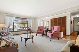 8423 Harrison Ave, Munster, IN 46321 - Photo 8