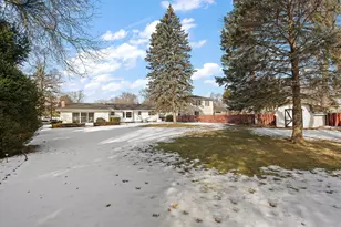 8423 Harrison Ave, Munster, IN 46321 - Photo 36