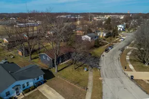 215 Crestwood Dr, Michigan City, IN 46360 - Photo 34