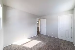 215 Crestwood Dr, Michigan City, IN 46360 - Photo 20