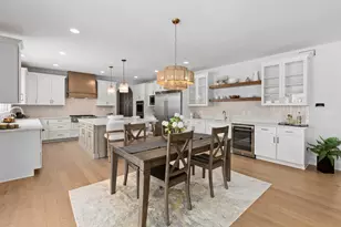 9720 Dunegrass Way, Saint John, IN 46373 - Photo 12