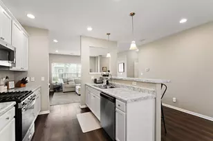 1062 E 115th Ct, Crown Point, IN 46307 - Photo 10