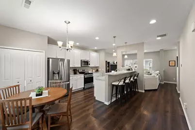 1062 E 115th Court, Crown Point, IN 46307 - Photo 6