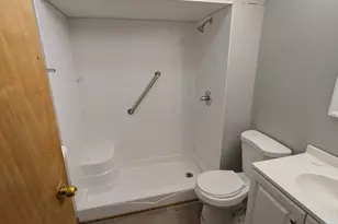 400 S Liberty St, Hobart, IN 46342 - Photo 18