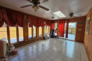 1541 Fox Point Dr, Chesterton, IN 46304 - Photo 10