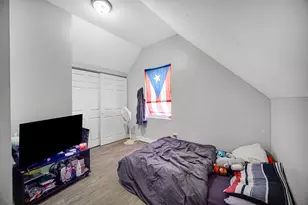 3308 E 12th Ave, Gary, IN 46403 - Photo 8