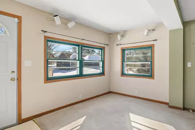 512 Hill Street, La Porte, IN 46350 - Photo 6