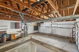 512 Hill St, La Porte, IN 46350 - Photo 18