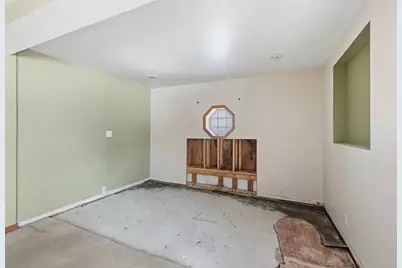 512 Hill Street, La Porte, IN 46350 - Photo 8