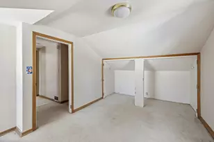 512 Hill St, La Porte, IN 46350 - Photo 22