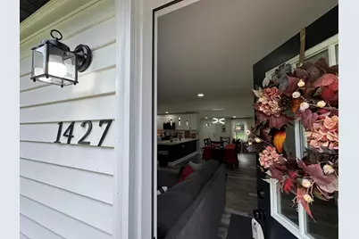 1427 Austin Avenue, Schererville, IN 46375 - Photo 2