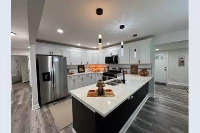 1427 Austin Avenue, Schererville, IN 46375 - Photo 6