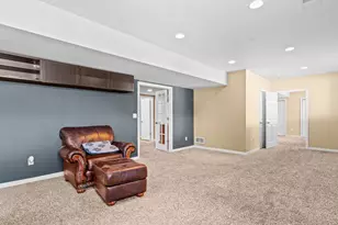 1140 Hyde Park, Crown Point, IN 46307 - Photo 32