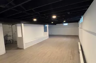 824 W 56th Pl, Merrillville, IN 46410 - Photo 16