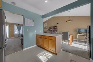 2545 Tulip Ln, Hobart, IN 46342 - Photo 8