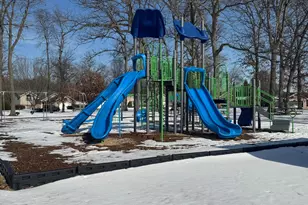 2545 Tulip Ln, Hobart, IN 46342 - Photo 24