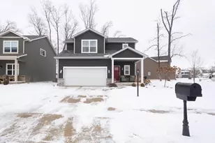 3550 Traemore Dr, Valparaiso, IN 46385 - Photo 4