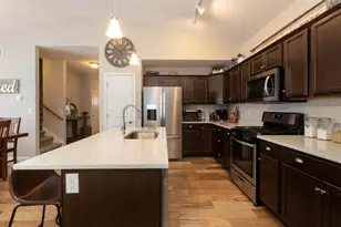 3550 Traemore Dr, Valparaiso, IN 46385 - Photo 12