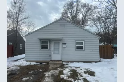 722 N Carroll Avenue, Michigan City, IN 46360 - Photo 2