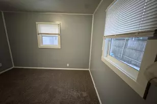 722 N Carroll Ave, Michigan City, IN 46360 - Photo 12