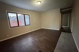 722 N Carroll Ave, Michigan City, IN 46360 - Photo 4