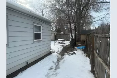 722 N Carroll Avenue, Michigan City, IN 46360 - Photo 20