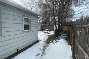 722 N Carroll Ave, Michigan City, IN 46360 - Photo 20