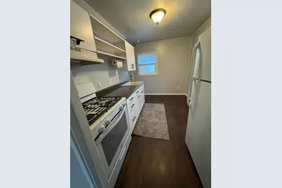 722 N Carroll Avenue, Michigan City, IN 46360 - Photo 8